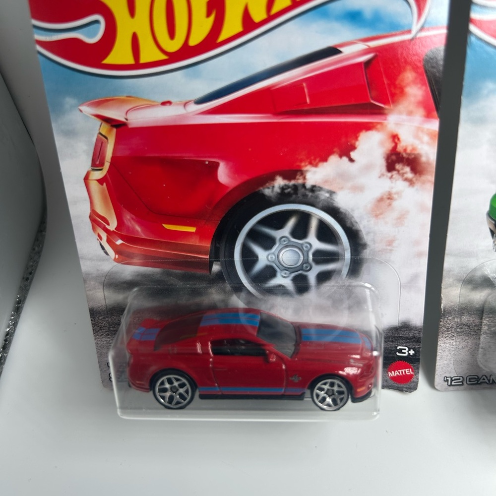 Hot Wheels Factory 500 HP Lot Of 2x - 2010 Shelby GT500 Super Snake & Camaro NEW - Picture 2 of 4